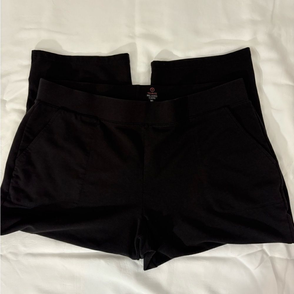 TTalbots Relaxed Capri Yoga Pants